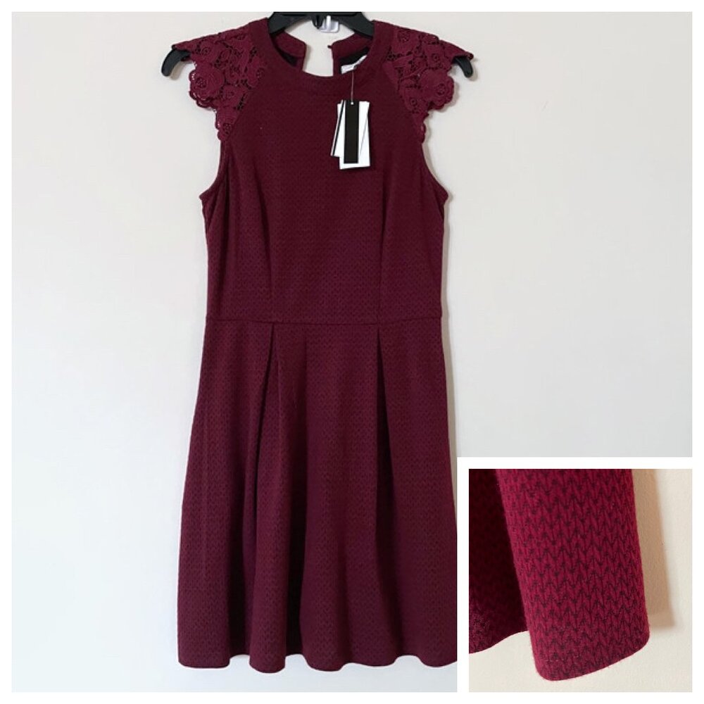 Wine color sleeveless dress